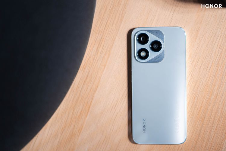 HONOR, smartphone, HONOR 400, HONOR 400 Lite, AI Image to Video, Google Veo, Google Veo 2, Honor, honor 400 lite, Honor 400, ai image to video, Next-Gen AI Imaging, google veo 2, HONOR 400 Series Resmi Dirilis di Indonesia, Ubah Foto Jadi Hidup dengan Fitur AI Image to Video, AI Image to Video, hidupkan foto dalam sekejap, Bebas berkreasi dengan AI, Desain stylish dengan kamera 200 MP dan performa tangguh, Harga dan ketersediaan