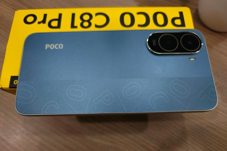 Poco C81 Pro, Menggenggam Poco C81 Pro, HP Rp 1 Jutaan dengan Baterai Jumbo, Layar LCD 120 Hz, Desain "percaya diri", Isi kotak kemasan, Spesifikasi Poco C81 Pro dan harganya