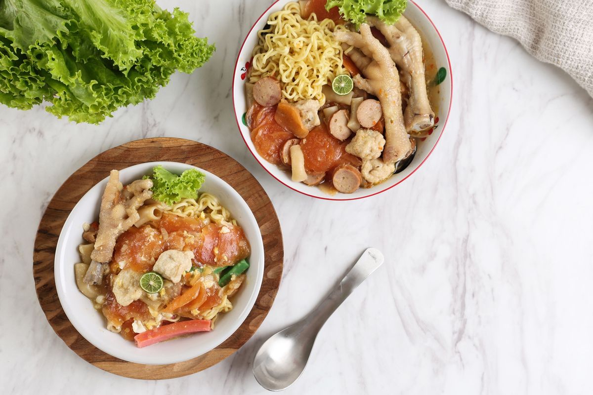 seblak ceker, Seblak ceker kuah pedas, cara membuat seblak ceker, bumbu seblak, Resep Seblak Ceker, seblak ceker kuah pedas, seblak ceker tidak amis, Resep Seblak Ceker Kuah Pedas, Ini Tips Agar Ceker Empuk dan Tidak Amis!