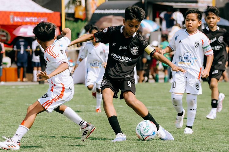 Bali United, Gianyar, Erick Thohir, Bali Jadi Model Kolaborasi Olahraga dan Ekonomi, Erick Thohir Minta Daerah Lain Ikuti Jejak, Peran Pihak Swasta, Jadi Inspirasi bagi Daerah Lain, Dampak Nyata bagi Ekonomi dan Pariwisata, Lonjakan Peserta dan Skala Turnamen, Menjaga Nilai Sportivitas Sejak Dini
