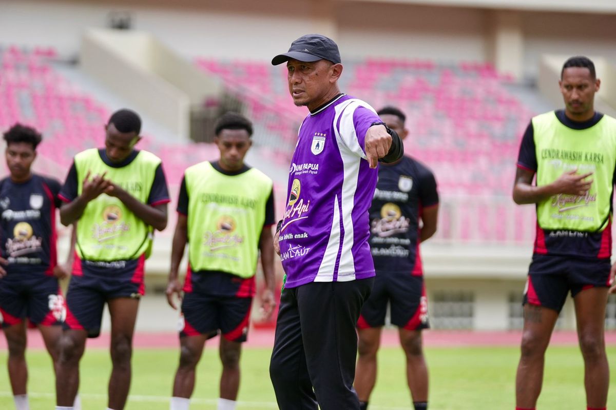 Liga 2, Persipura Jayapura, Pegadaian Championship 2025-2026, Persela Lamongan, Peringatan Rahmad Darmawan bagi Persipura Jelang Laga Lawan Persela
