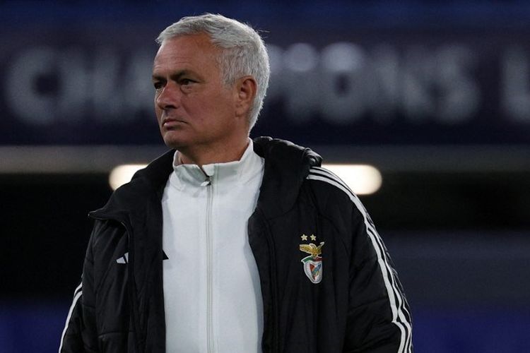 Liga Champions, Benfica vs Real Madrid, Vinicius Jr, Thierry Henry, Jose Mourinho, Vinicius Junior, Thierry Henry: Saya Tak Suka Real Madrid, tapi Malam Ini Saya Madridista