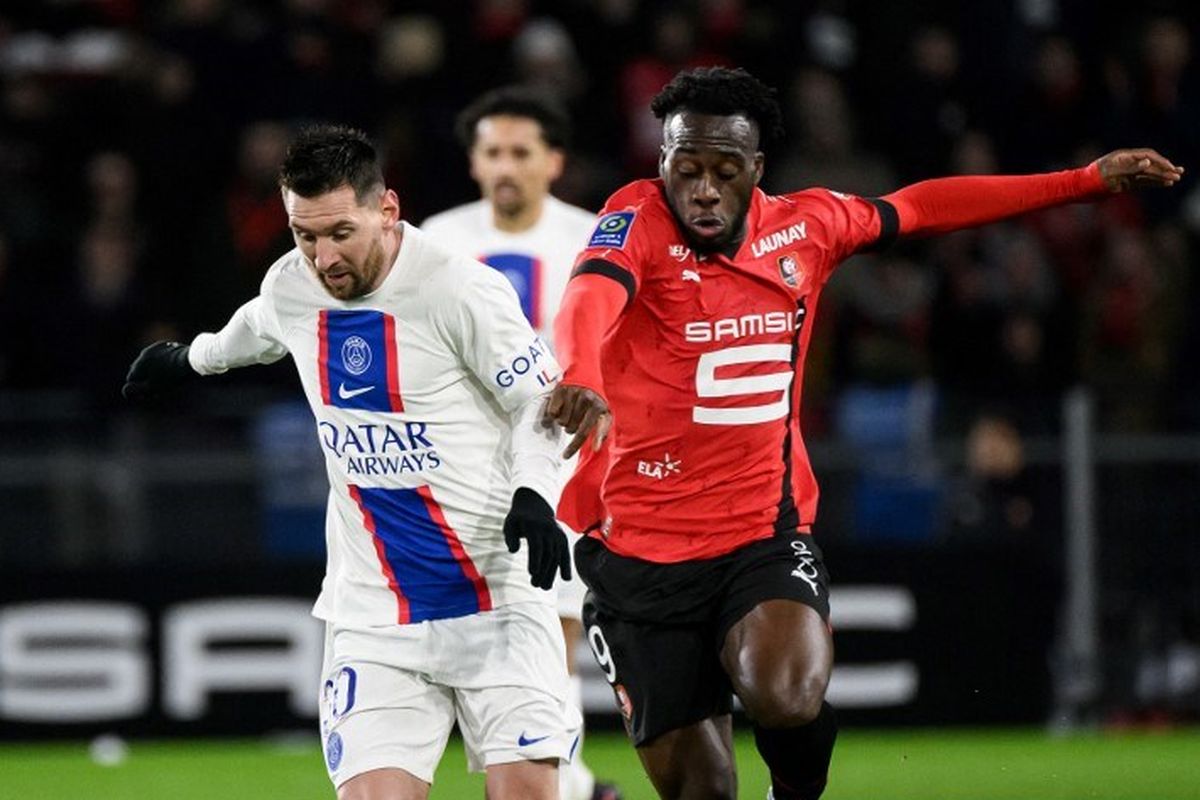 Liga Italia, AC Milan, Paris Saint-Germain, Arnaud Kalimuendo, Dusan Vlahovic, bursa transfer, Bursa Transfer, arnaud kalimuendo, Tak Hanya Dusan Vlahovic, AC Milan Juga Bidik Bomber Buangan PSG