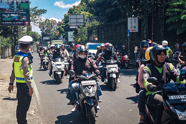 lalu lintas, Lembang, One Way, Berpotensi Macet, Lalu Lintas di Lembang Bakal Diberlakukan One Way