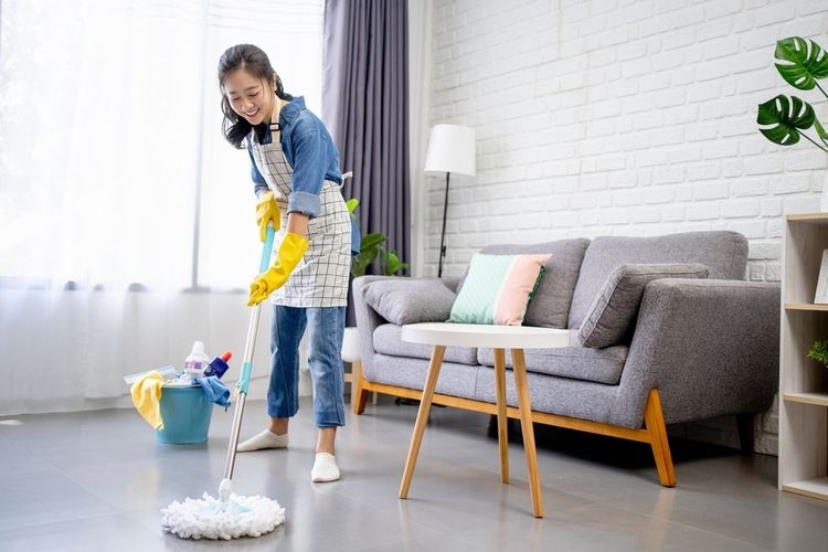 kesehatan otak, Hati-hati, 8 Kebiasaan Sepele Ini Ternyata Bisa Merusak Kesehatan Otak, 1. Multitasking, 2. Mengabaikan waktu tidur, 3. Sering melewatkan sarapan, 4. Main HP sebelum tidur, 5. Daftar tugas yang berlebihan, 6. Mengabaikan relasi sosial, 7. Malas memeriksa kadar kolesterol LDL, 8. Jarang bergerak