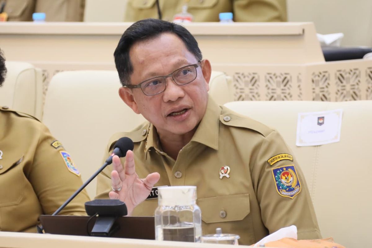 Pemda, PPPK, Saran Mendagri ke Pemda Cegah PHK PPPK: Efisiensi Anggaran dan Kreatif Tambah PAD, Belanja Rapat hingga Perjalanan Dinas Diminta Dipangkas, Pemda Diminta Kreatif Mencari Pendapatan Baru, Penyesuaian Batas Belanja Pegawai Bisa Dilakukan, tapi Opsi Terakhir, Kemendagri Akan Pantau Kesiapan Daerah