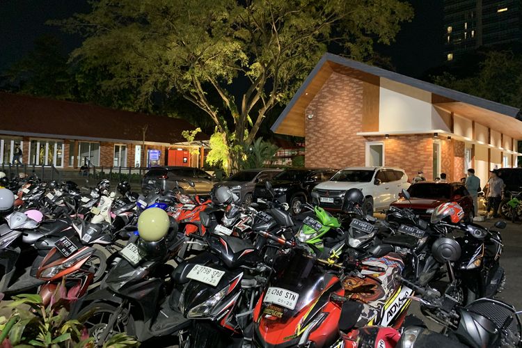 Taman Bendera Pusaka, Sejengkal dari Blok M, Taman Bendera Pusaka Resmi Dibuka 24 Jam, Belum rampung 100 persen, Fasilitas Taman Bendera Pusaka, Buka 24 jam, Parkir gratis
