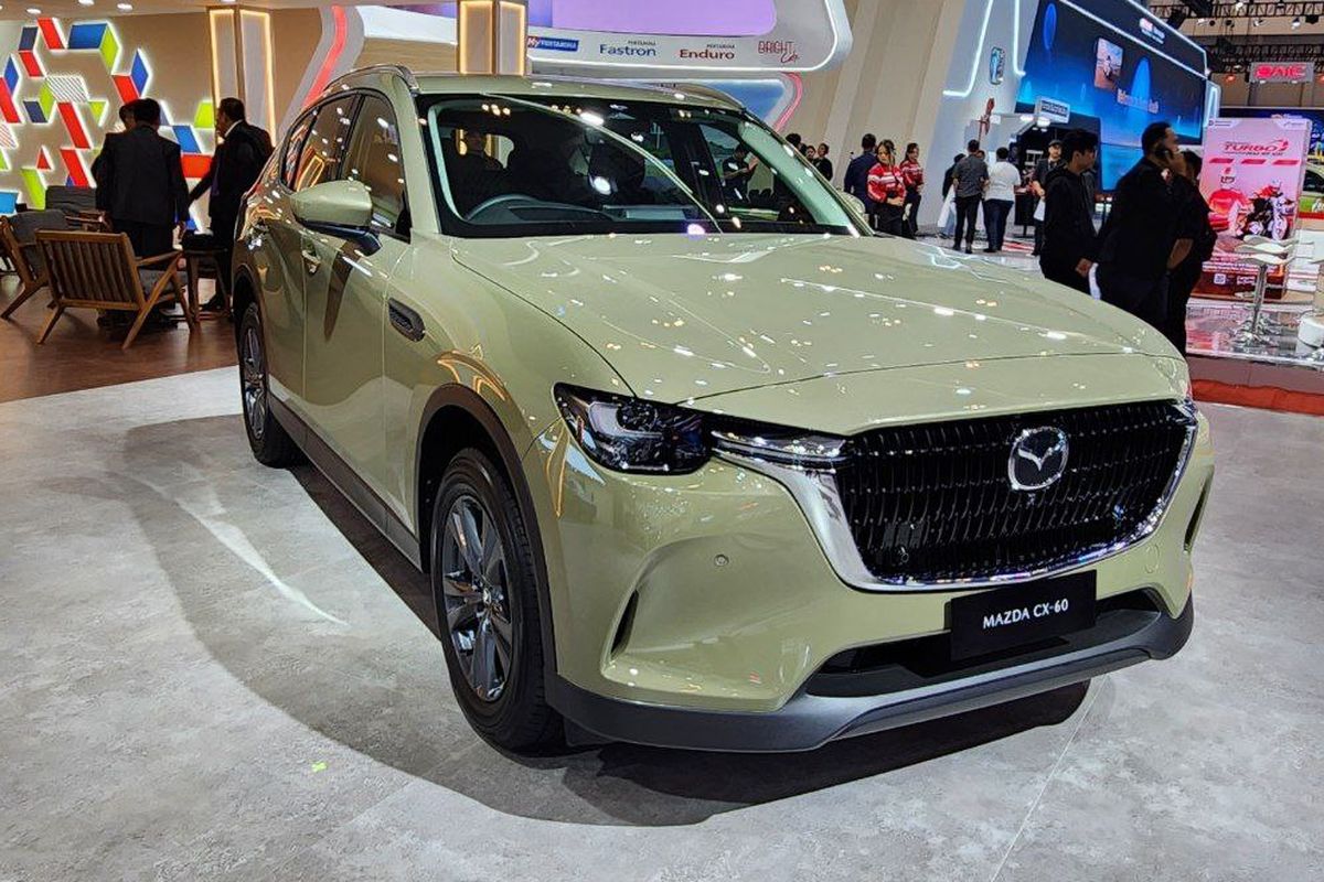 GIIAS 2025, SUV premium, Honda CR-V, SUV Premium, Mazda CX-60, suv premium, Mazda CX-60 vs Honda CR-V: Duel SUV Premium di GIIAS 2025