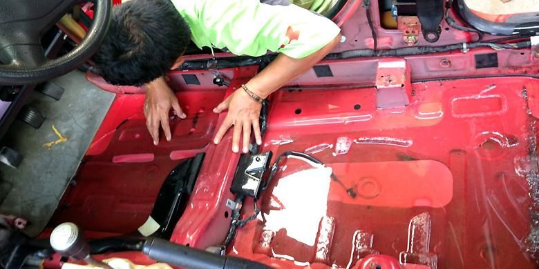 musim hujan, mobil, banjir, mobil bekas banjir, Musim Hujan, Tetap Cermat Beli Mobil Bekas Tanpa Curiga Berlebihan