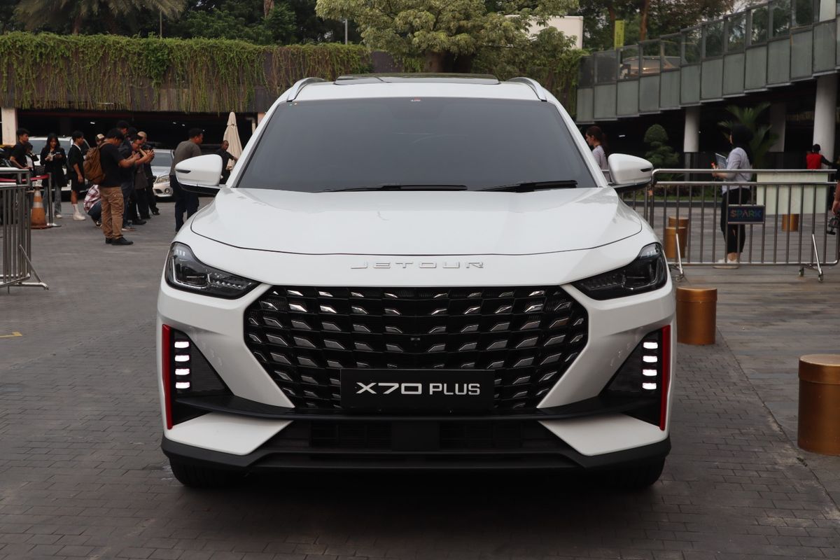 Jetour, X70 PLUS, Jetour Indonesia, Jetour X70 Plus, Update Harga Jetour X70 Plus: SUV 7-Seater Mesin Turbo, Desain Gagah dan Dimensi Lega, Performa Mesin Turbo, Plus-Minus, Kesimpulan, Varian dan Harga Jetour X70 Plus: