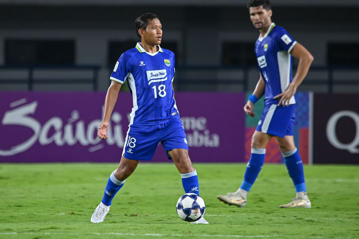Persib Bandung, Adam Alis, Super League 2025-2026, Bojan Hodak, Luciano Guaycochea, jadwal persib bandung, AFC Champions League Two, ACL 2, Lion City Sailors vs Persib, jadwal persib bandung di afc champions league 2, Jadwal Lion City Sailors vs Persib, jadwal persib vs lion city sailors, Lion City Sailors Vs Persib Bandung, Adam Alis Belum Bisa Bermain