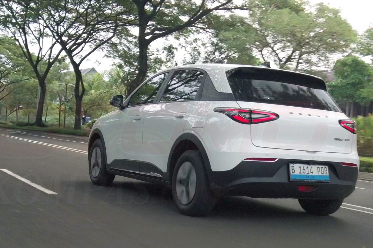 mobil listrik, Geely, Geely EX2 Pro, Harga Rp 200 Jutaan, Begini Rasanya Geely EX2 Pro (Video)