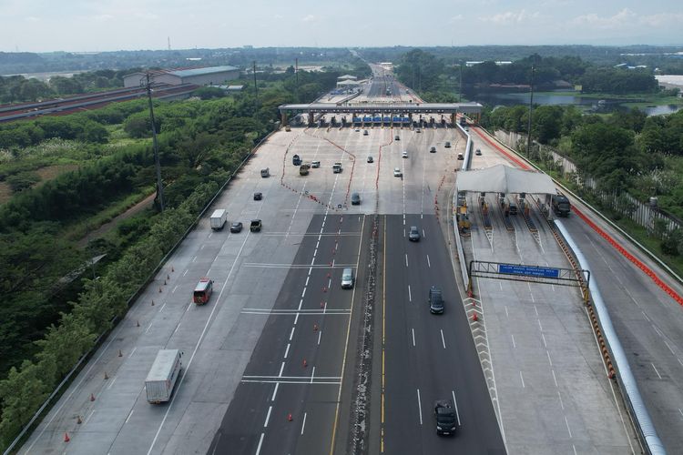 Jasa Marga, angkutan barang, contraflow, one way, Titik Rekayasa Lalu Lintas dan Contraflow di Jalan Tol Saat Nataru
