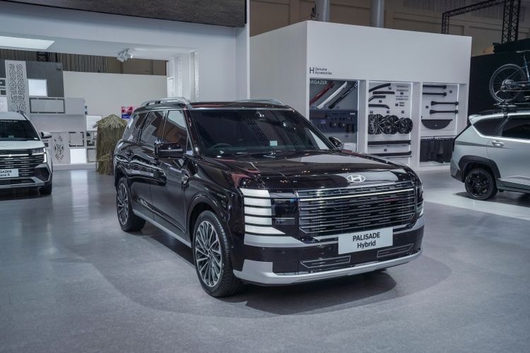 Hyundai, mobil hybrid, mobil listrik, PHEV, hidrogen, Mobil Hybrid, Hyundai Motors Indonesia (HMID), plug-in hybrid electric vehicle, Hyundai Sebut PHEV Tidak Benar-benar Ramah Lingkungan