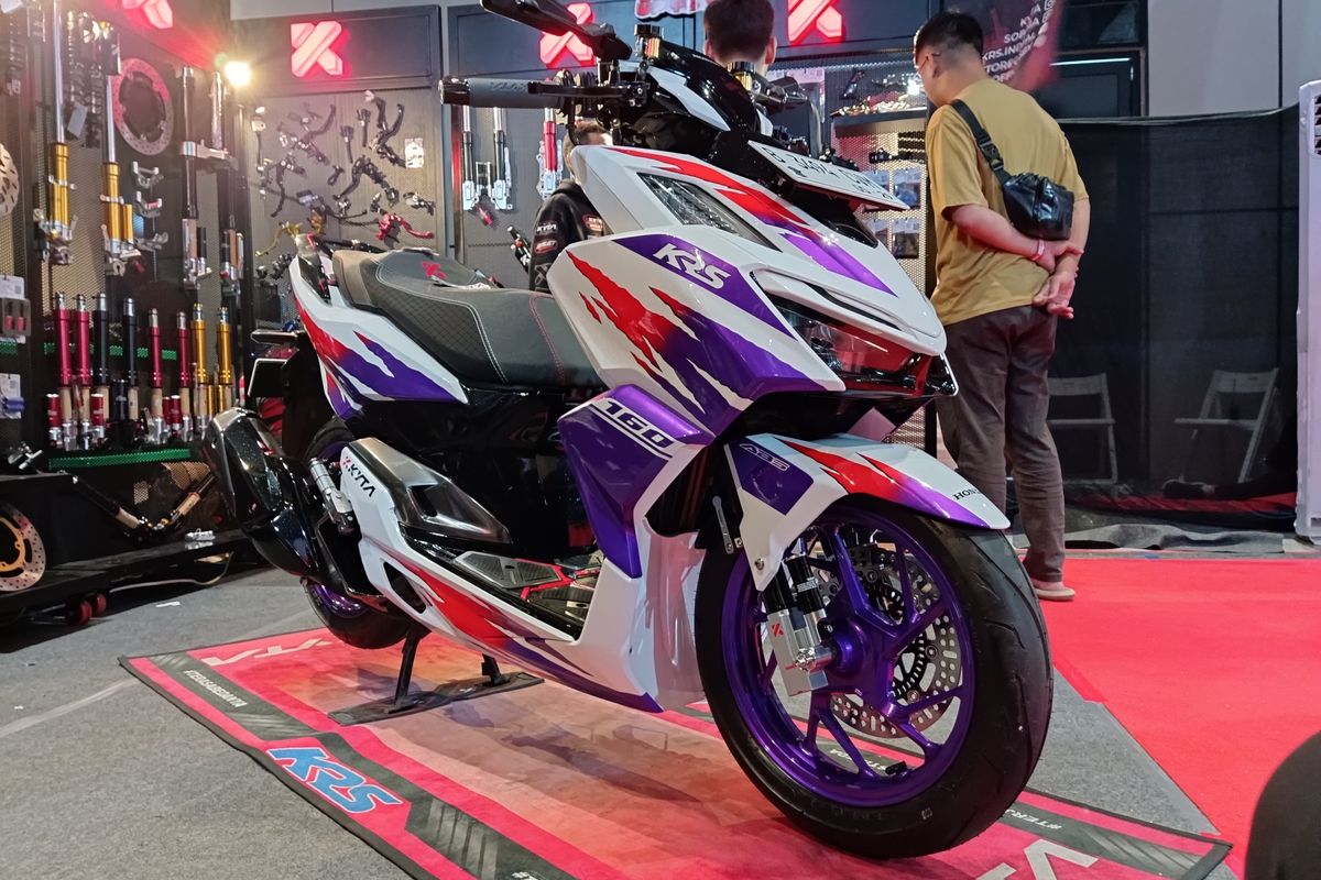 Fireblade, Vario 160, honda vario, Honda Vario 160, modifikasi honda vario, Modifikasi Honda Vario 160 dengan Gaya Fireblade