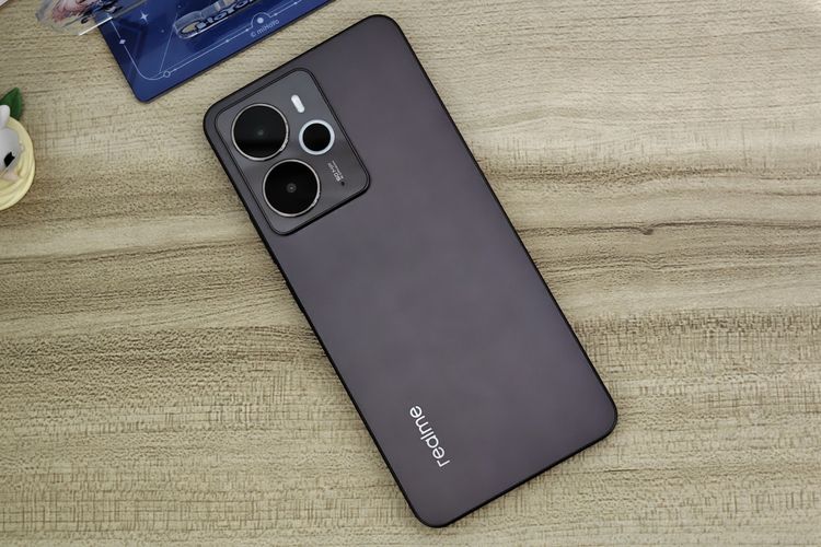 Lebaran, 2026, Oppo, 18 HP Harga Rp 4 Jutaan buat Lebaran 2026, 1. Oppo Reno 12F 5G, 2. Oppo Reno 13F 4G, 3. Oppo A6t Pro, 4. Oppo A6 Pro 4G, 5. Oppo A6 Pro 5G, 6. Oppo A6, 7. Oppo A6t Pro 5G, 8. Vivo V40 Lite 5G, 9. Vivo V50 Lite 5G, 10. Vivo V60 Lite, 11. Realme 14 5G, 12. Redmi Note 15 5G, 13. Redmi Note 15 Pro 5G, 14. Poco X7 5G, 15. Samsung Galaxy A26 5G, 16. Tecno Camon 50, 17. Infinix Note 40 Pro+ 5G, 18. Infinix GT 20 Pro