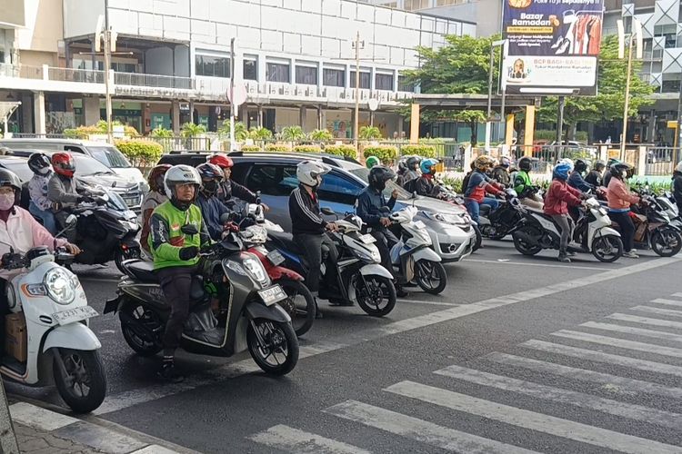 BBM nonsubsidi, bioetanol, etanol, BBM Wajib Dicampur Bioetanol, Apakah Aman untuk Kendaraan?