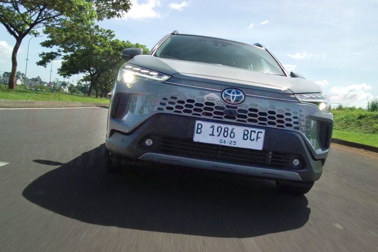 Toyota, kabin, Corolla Cross Hybrid, interior, Apa yang Baru di Kabin Toyota Corolla Cross Hybrid Facelift?
