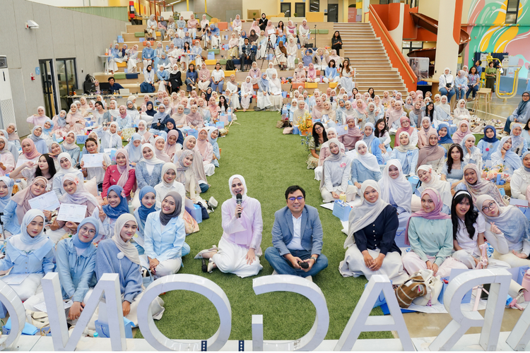 Wardah, Lightplus Crew, Paragon, Salman Subakat, Lightplus Crew 2026, Khayrani Kamal Bhojwani, Tak Sekadar Konten Beauty, Lightplus Crew 2026 Fokus pada Kreator dengan Nilai Personal