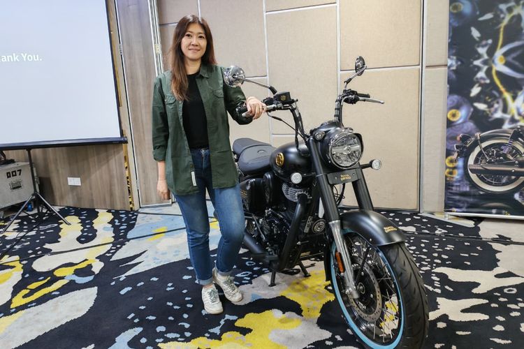 Royal Enfield, 10 Tahun di Indonesia, Royal Enfield Tak Cuma Main Motor Klasik