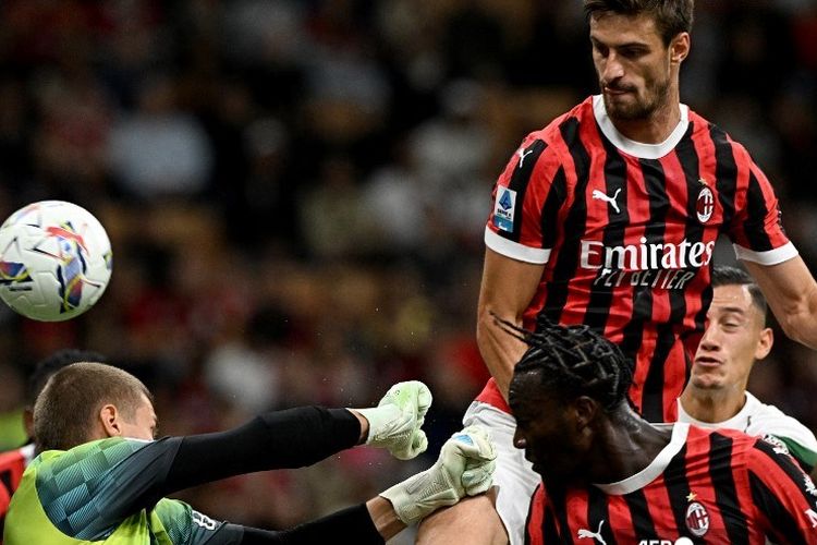 Milan, Sassuolo, Serie A, AC Milan, Jay Idzes, Liga Italia, AC Milan Vs Sassuolo, Rossoneri Jadi Momok Jay Idzes