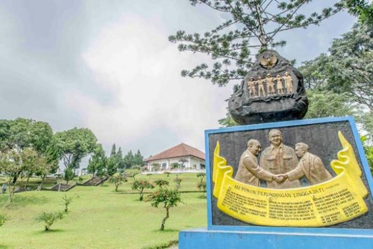 wisata kuningan, Wisata Kuningan, tempat wisata di kuningan yang lagi hits, wisata alam kuningan, wisata kuningan jawa barat, 20 Wisata di Kuningan Jawa Barat 2025 untuk Healing, 1. Gedung Perundingan Linggarjati, 2. Museum Situs Purbakala Cipari, 3. Cibulan, 4. Petilasan Prabu Siliwangi, 5. Situs Lingga, 6. Gedung Sjahrir, 7. Telaga Cicerem, 8. Telaga Remis, 9. Telaga Nilem, 10. Wisata Cipaniis, 11. Kebun Raya Kuningan, 12. Batu Luhur, 13. Bukit 1000 Bintang, 14. Woodland Kuningan, 15. Curug Putri Palutungan, 16. Taman Wisata Alam Linggarjati, 17. Curug Landung, 18. Wisata Cai Pinus, 19. Palutungan Camp, 20. Alun-Alun Kuningan