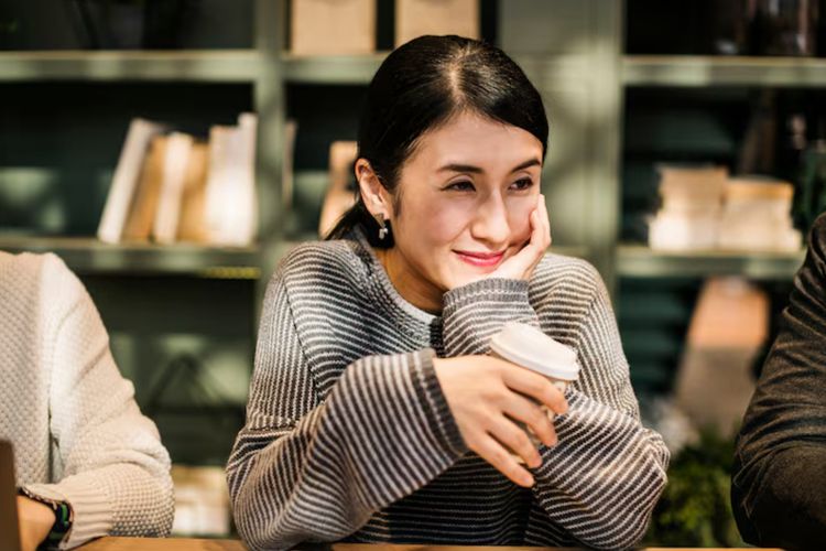 caption foto sendiri, Caption foto sendiri singkat, Caption foto sendiri aesthetic, 150 Caption Foto Sendiri yang Singkat, Aesthetic, dan Inspiratif, Caption Foto Sendiri yang Singkat dan Aesthetic, Caption Foto Sendiri yang Singkat dan Menarik, Caption Foto Sendiri Aesthetic, Caption Foto Sendiri Bijak dan Inspiratif, Semua akan menemukan jalannya., Caption Foto Sendiri Penuh Makna, Kata-kata refleksi diri yang sederhana, Caption Foto Sendiri Lucu, Caption Foto Sendiri Bahasa Inggris, Caption Foto Sendiri Berdasarkan Suasana, Caption Foto Sendiri untuk Feed dan Story, Tips Membuat Caption Foto Sendiri, Kesalahan yang Harus Dihindari Saat Membuat Caption Foto Sendiri, FAQ Seputar Caption Foto Sendiri, Kesimpulan