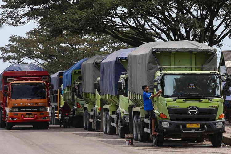 arus balik, Lebaran 2026, Kemenhub, Menhub Minta Pengusaha Logistik Patuhi Pembatasan Truk saat Arus Balik
