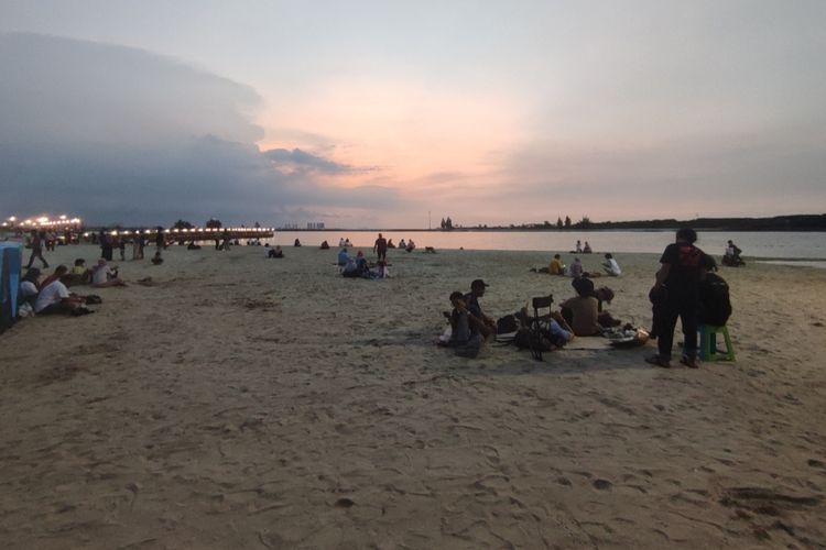 Tiket Gratis Ancol 10-20 Juni, gratis masuk ancol 2025, gratis masuk ancol hut jakarta, Tiket Gratis Ancol 10-20 Juni, Ini Cara Pesannya, Tiket masuk gratis Ancol, kapan dan bagaimana?, Cara pesan tiket gratis Ancol, Syarat dan ketentuan tiket gratis Ancol, Diskon restoran, nikmati 15 persen potongan harga, Info akses gerbang Ancol