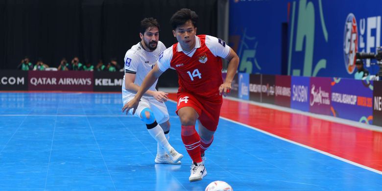 Piala Asia Futsal, Timnas, Iran, Timnas Futsal, Indonesia vs Iran, Timnas Futsal Indonesia, Piala Asia Futsal 2026, Israr Megantara, Samuel Eko, Reza Gunawan, Mahdi Karimi, Timnas Futsal Indonesia vs Iran, Hossein Tayebibidgoli, Live Skor Timnas Futsal Indonesia Vs Iran 4-4, Mahdi Karimi Buat Kedudukan Imbang