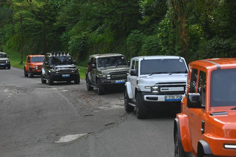 mobil, unfamiliar tasking, distraksi, mengemudi, Kenali Unfamiliar Tasking, Bahaya Coba Kendaraan Baru Tanpa Adaptasi