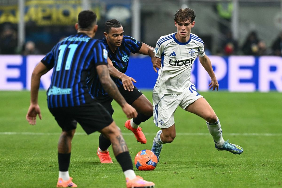Real Madrid, bursa transfer, Nico Paz, Como, Internal Tak Masalah, Real Madrid Siap Pulangkan Nico Paz dari Como