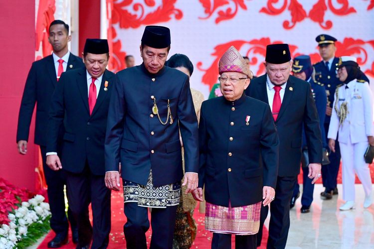 Joko Widodo, prabowo subianto, sidang tahunan MPR, baju adat, baju adat Jokowi, Presiden Prabowo, sidang tahunan mpr 2025, Tanpa Baju Adat, Prabowo Kenakan Setelan Jas Saat Sidang Tahunan MPR 2025