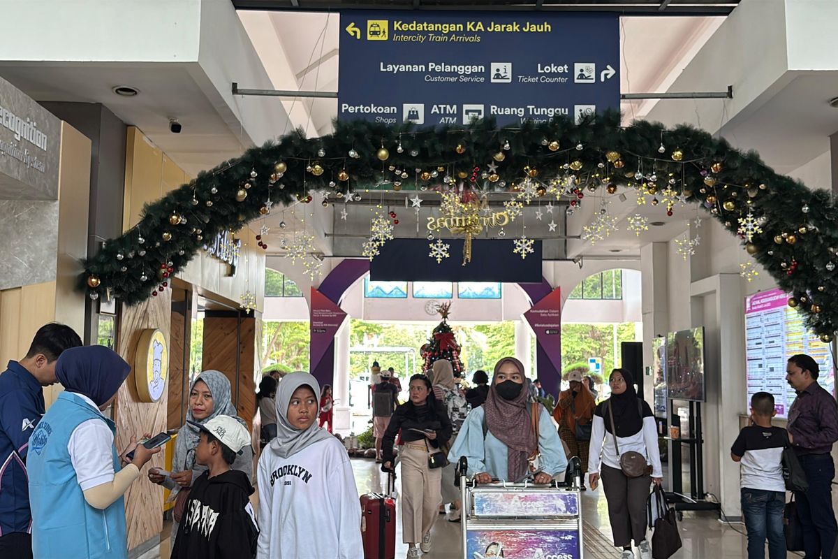 Diskon Nataru, Diskon tiket nataru, Diskon tiket nataru 2025, Diskon Tiket Nataru, Pesawat, Kereta, dan Kapal Turun hingga 30 Persen