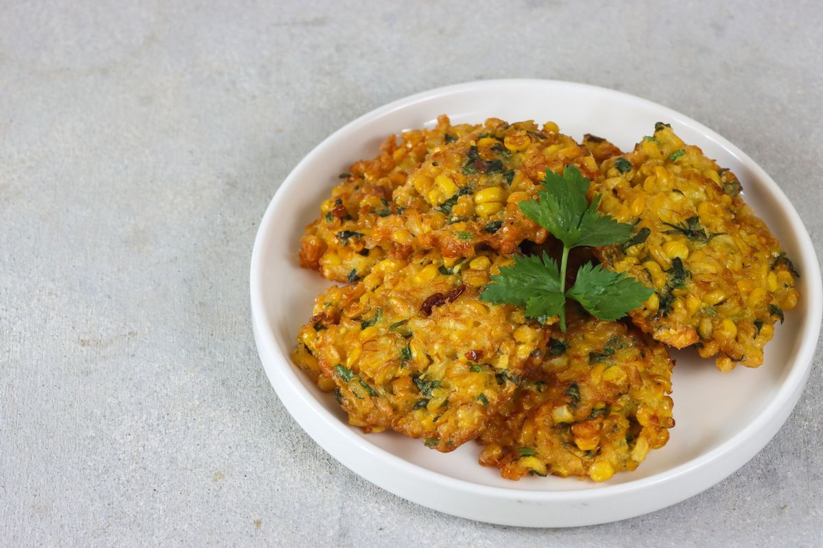 resep bakwan jagung, Resep Bakwan Jagung Crispy, Rahasia Garingnya Ada di Campuran Tepung