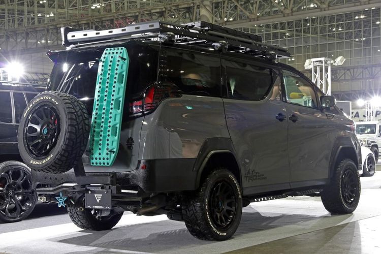 adventure, Tokyo Auto Salon 2026, Ketika Toyota Alphard Menjelma Jadi Mobil Off-Road