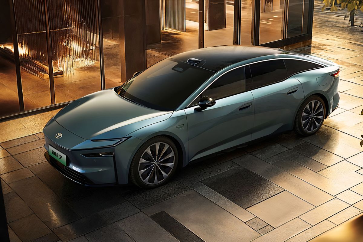 Toyota, Toyota bZ7, Sedan Listrik Toyota bZ7 Meluncur Tahun Ini, Harga Diklaim Terjangkau