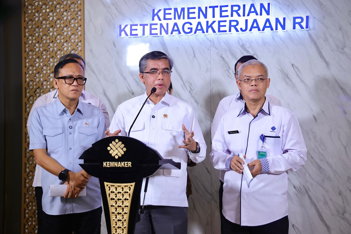 cuti bersama, pegawai swasta, HUT ke-80 RI, 18 agustus 2025 cuti bersama, cuti bersama 18 agustus 2025, 18 Agustus Cuti Bersama, Menaker: Beri Pekerja Kesempatan Rayakan HUT ke-80 RI