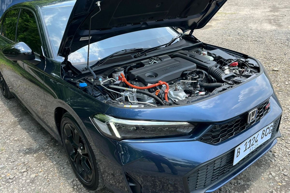 Civic RS e:HEV, Honda Civic RS HEV, pajak honda civic hybrid, pajak civic hybrid, Test Drive Civic Hybrid, Hitung Pajak Tahunan Honda Civic RS e:HEV 2025