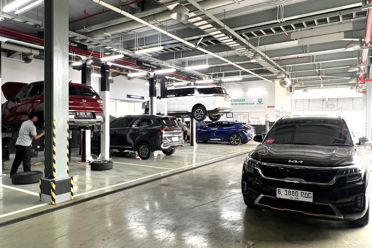 bengkel, bengkel resmi, mobil, Bengkel Mobil, Kreta Indo Artha, Kia Buka Service Clinic di 9 Lokasi: Konsumen Dapat Promo Menarik