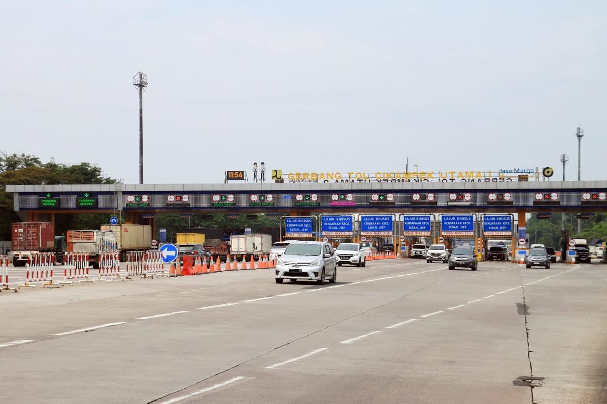 jalan tol, tarif tol, diskon tarif tol, Nataru, natal dan tahun baru, diskon tarif tol nataru 2025, Diskon Tarif Tol Nataru 2025 Lengkap: Daftar Ruas, Besaran Potongan, dan Tanggalnya