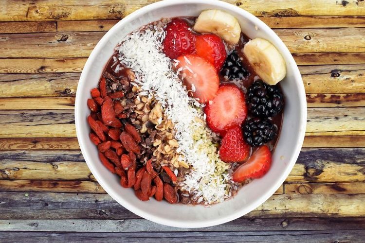 pisang untuk sarapan, makan pisang di pagi hari, cara makan pisang untuk sarapan, makan pisang, Apakah Pisang Baik untuk Sarapan? Simak Penjelasannya