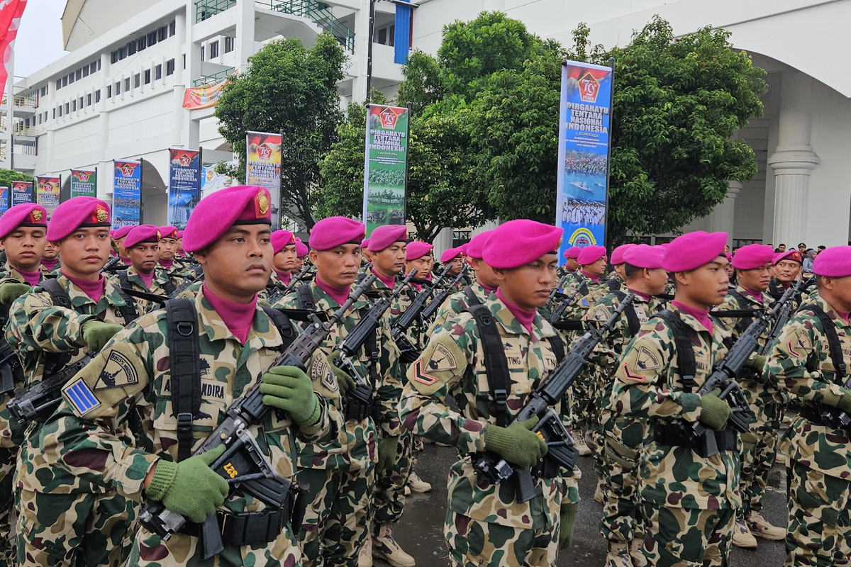 Al Araf, Batalyon Teritorial Pembangunan, tugas utama TNI, rekrutmen TNI, rekrutmen tamtama, Tugas Utama TNI, tamtama TNI, Tuai Kritikan, Rekrutmen Massal Tamtama TNI AD Disebut Keluar dari Tugas Utama Militer