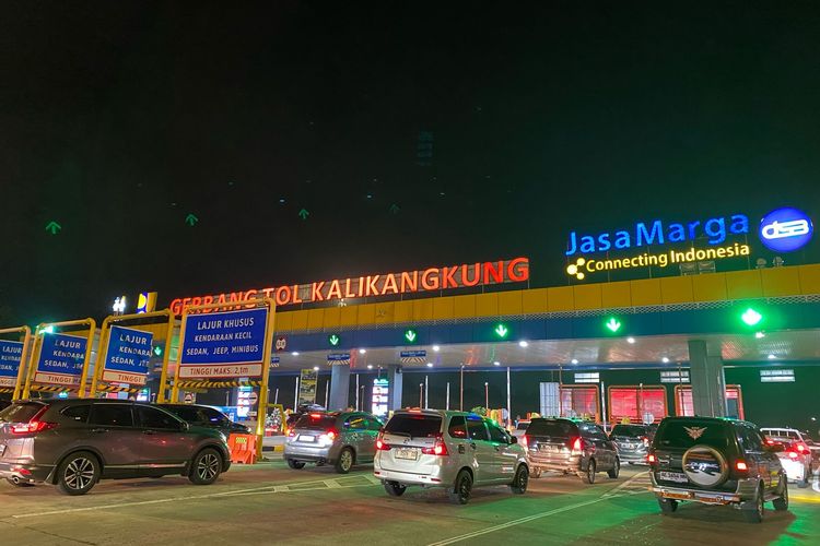 One way mudik 2025, one way mudik lebaran 2025, one way arus mudik Lebaran 2025, jadwal one way arus mudik lebaran 2025, lokasi one way arus mudik lebaran, info one way arus mudik lebaran ke jawa, one way arus mudik lebaran hari ini, One Way Mudik Lebaran 2025 Berlaku Hari Ini, Simak Jadwal dan Lokasi Tol