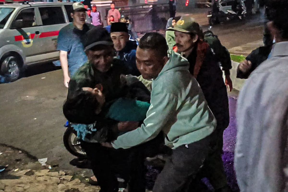 keracunan MBG, keracunan MBG di Bandung Barat, keracunan MBG Lembang, 124 Korban Keracunan MBG di Lembang, Diduga Usai Santap Bola Ayam dan Tumis Sayur