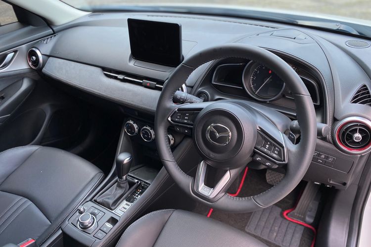 mazda, suv ringkas, Mazda CX-3 Kuro, CX-3 Kuro Edition, biaya kepemilikan Mazda cx-3, Biaya Kepemilikan Mazda CX-3 Kuro sampai 100.000 Km