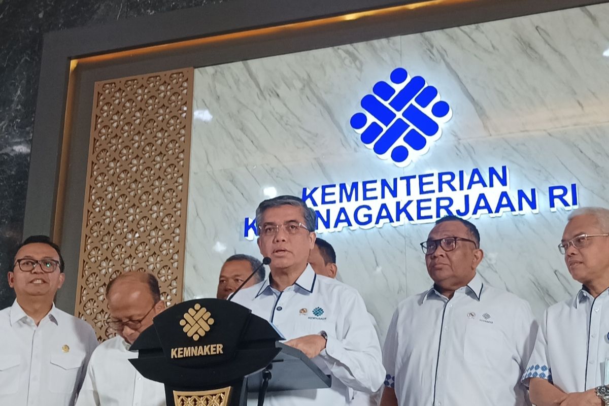magang, program magang, menteri tenaga kerja yassierli, program magang nasional, Menaker:105 Ribu Pendaftar Ikut Magang Nasional, 1.147 Perusahaan Bergabung