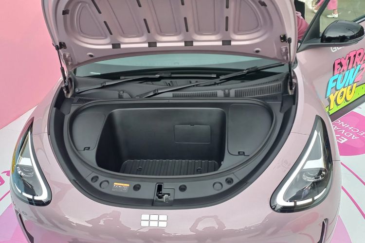 Geely, mobil listrik, Harga Mulai Rp 229,9 Juta, Intip Spesifikasi Lengkap Geely EX2