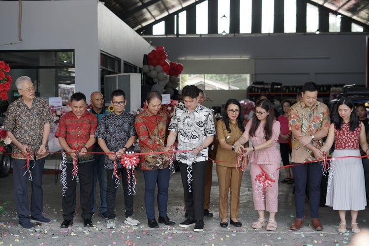 TOMO, Bridgestone, Manado, manado, tomo, Jangkau Timur Indonesia, Bridgestone Resmikan Jaringan Baru di Manado