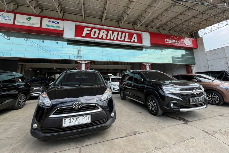 mobil bekas, pasar mobil bekas, pedagang mobil bekas, mobil seken, penjualan mobil bekas, Ekonomi Lesu, Pasar Mobil Bekas Merosot pada 2025
